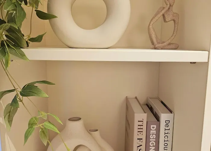 Daire Daonsup-modern Premium In Hongdae ,3r4b, Free Parking, Netflix